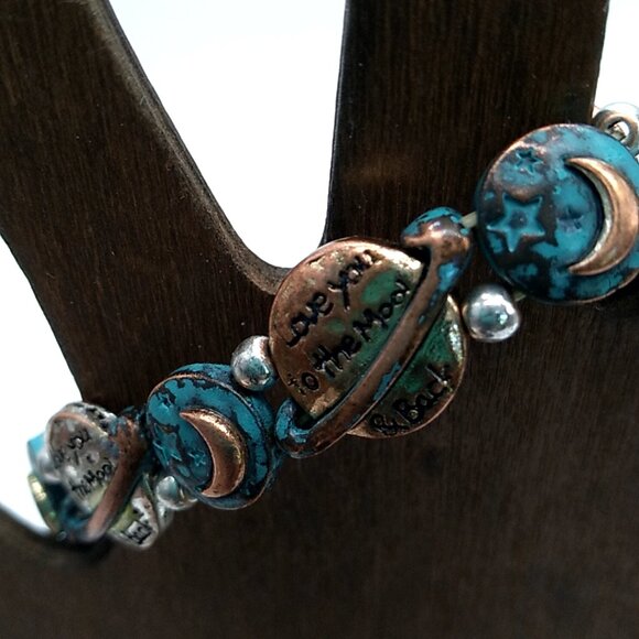 Love You To The Moon & Back Celestial Stretch Disc Bracelet - Picture 10 of 16